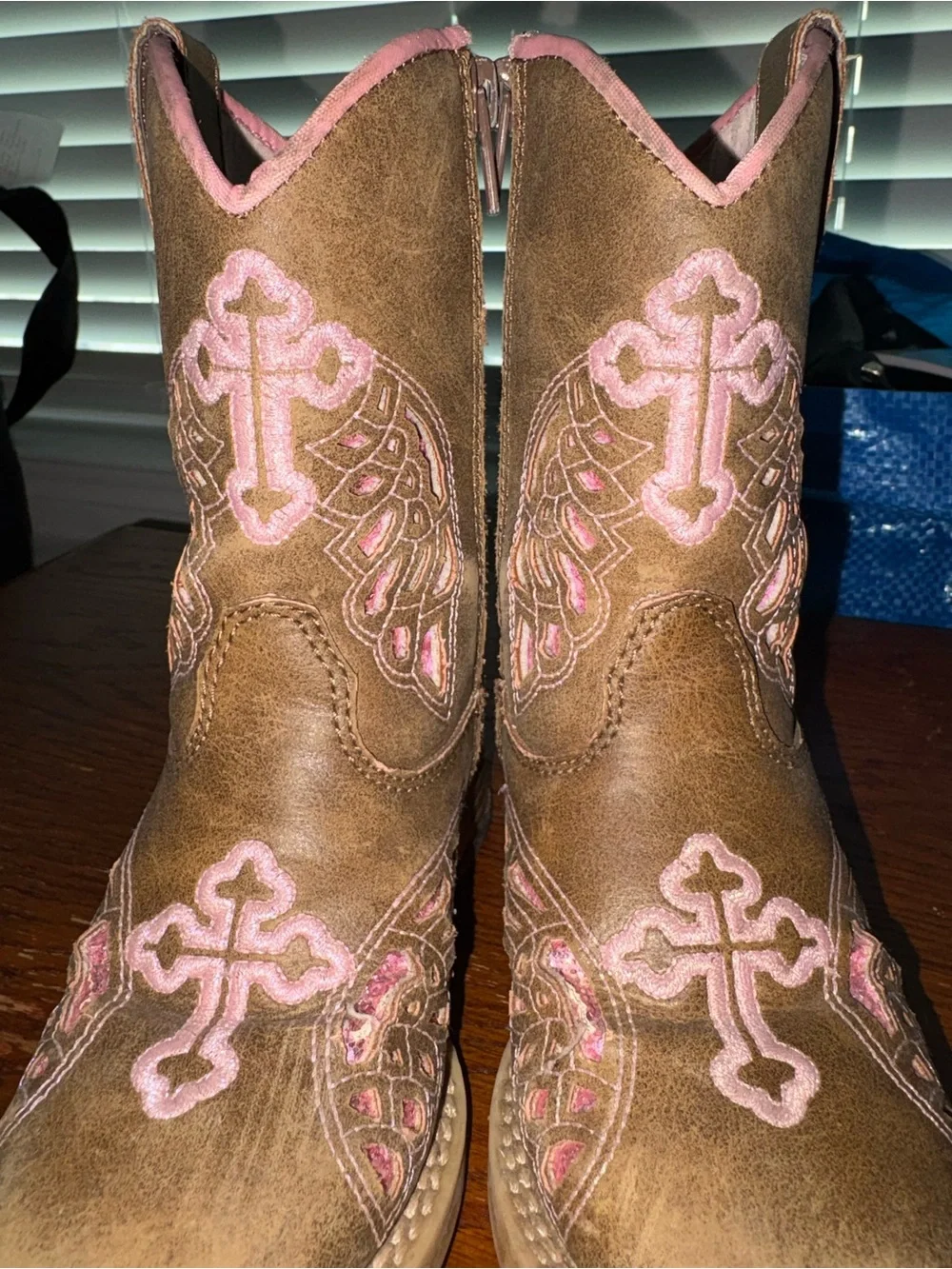 Brown toddler Western Boots with Pink Embroidered Crosses
